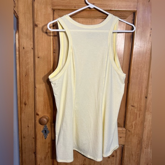 Patagonia Pale Yellow Sleeveless Tank - Yoga/Hiking/Outdoors/Workout Size Large - Picture 2 of 10